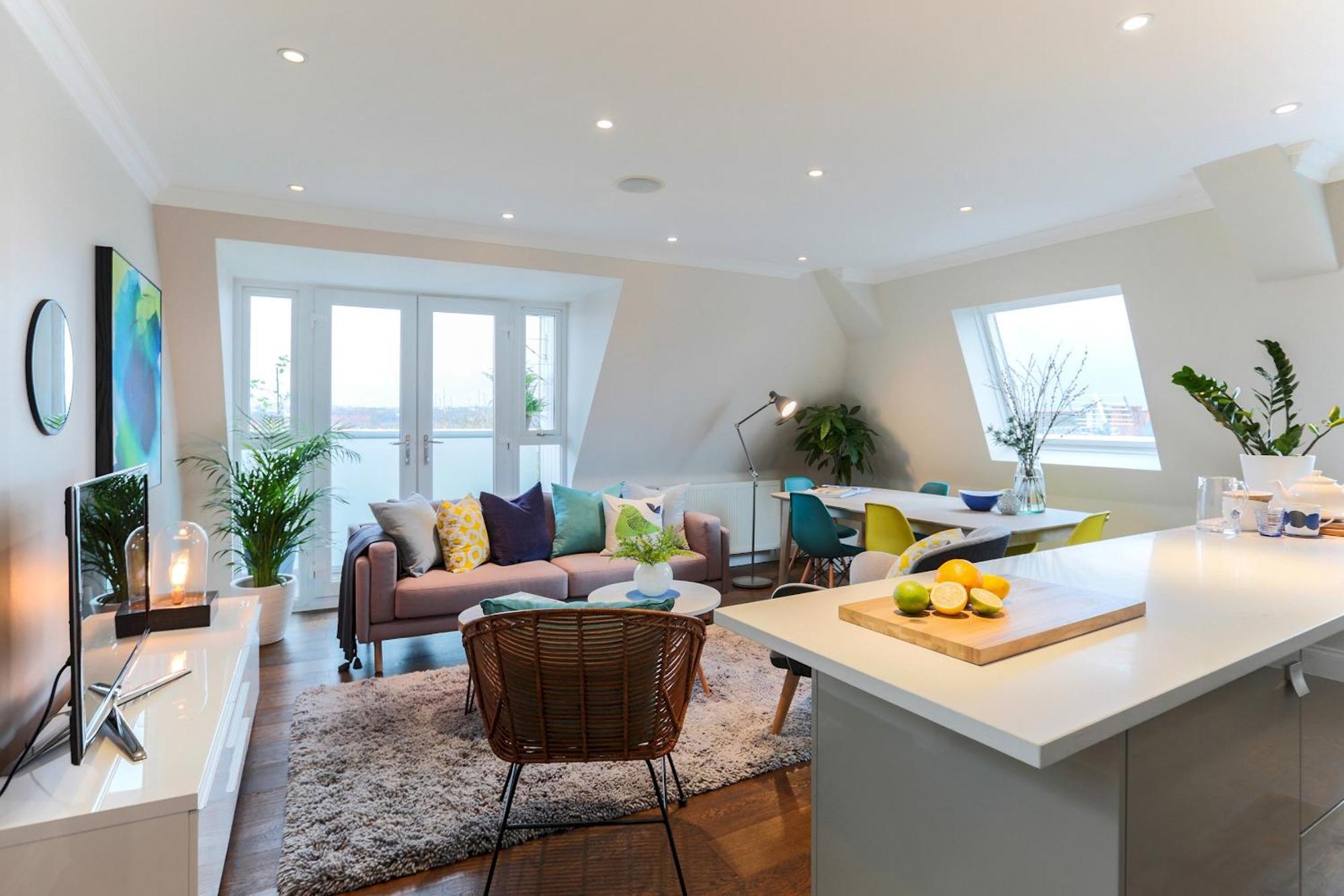 Madison Hill - White Hill House 5 - 3 Bedroom Flat London Exterior photo