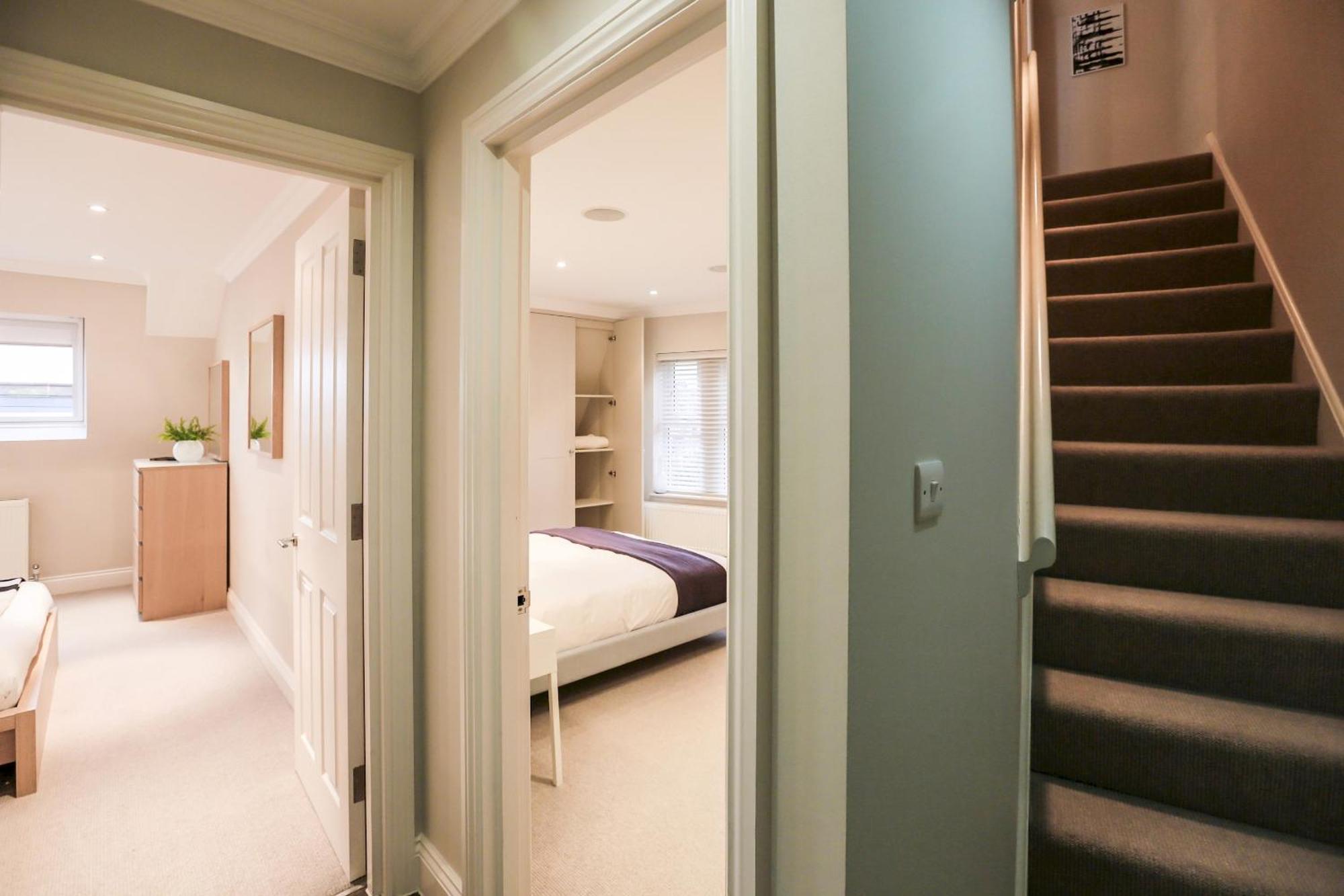 Madison Hill - White Hill House 5 - 3 Bedroom Flat London Exterior photo